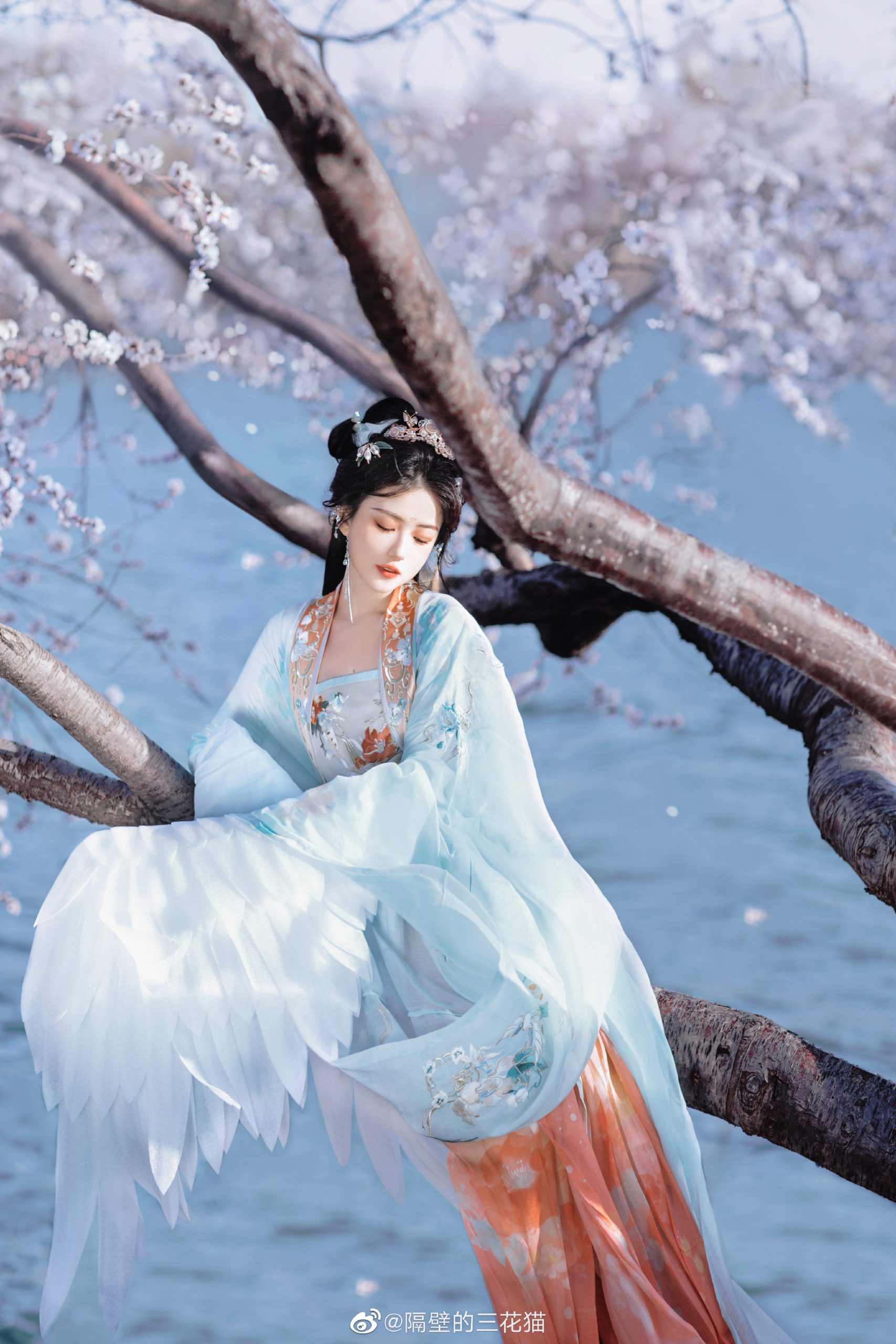 汉服 你是山川 河流 大海 我奔赴于你…@隔壁的三花猫-米哈社